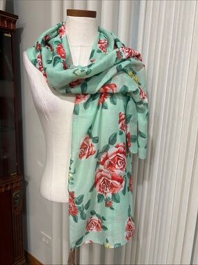 Two's Company Mint Green Floral Rose Scarf silver lurex stripe end tassels NWOT